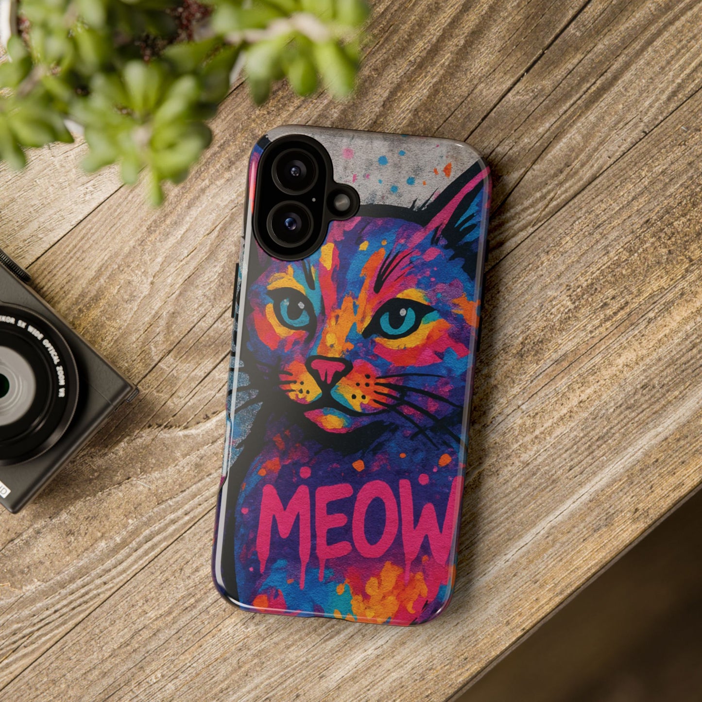 “Meow Madness – Graffiti Cat Phone Case in Street Art Look”
