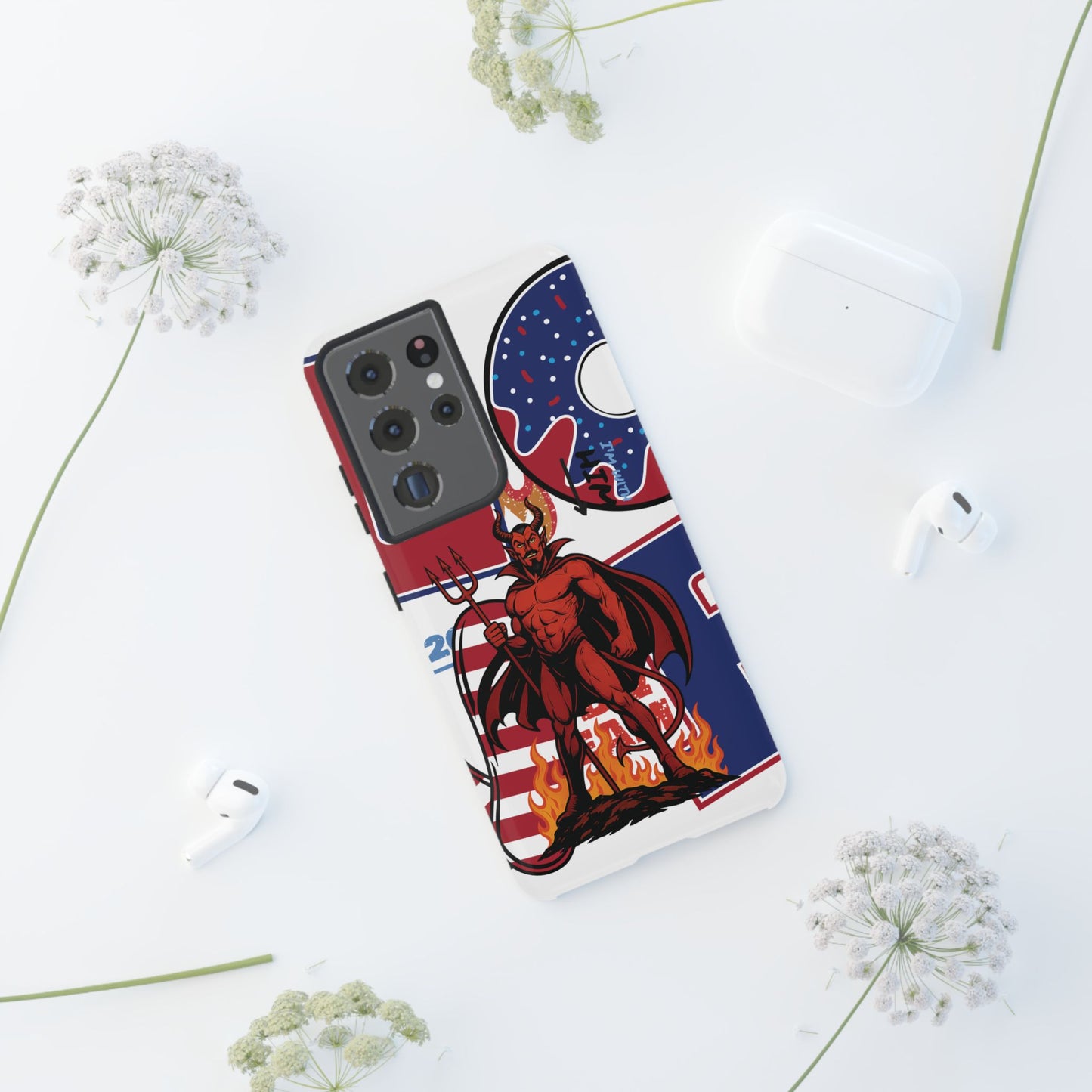 Etui na telefon „From Hell with Love” prosto z piekła