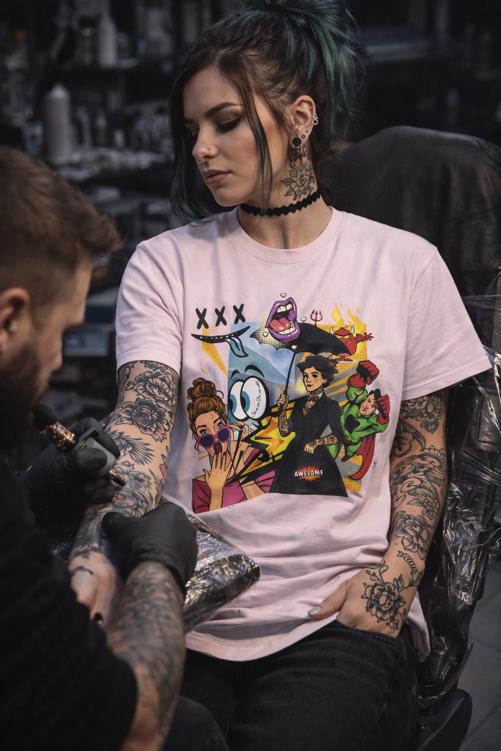 Cartoon Chaos – Pop Art T-Shirt